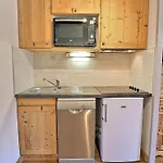 Confortable 2 Pieces, Skis Aux Pieds, 4 Pers, Balcon Ouest - Fr-1-182a-38 Courchevel